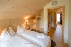 Chalet Dahoam Schlafzimmer, Foto: Tom Lamm